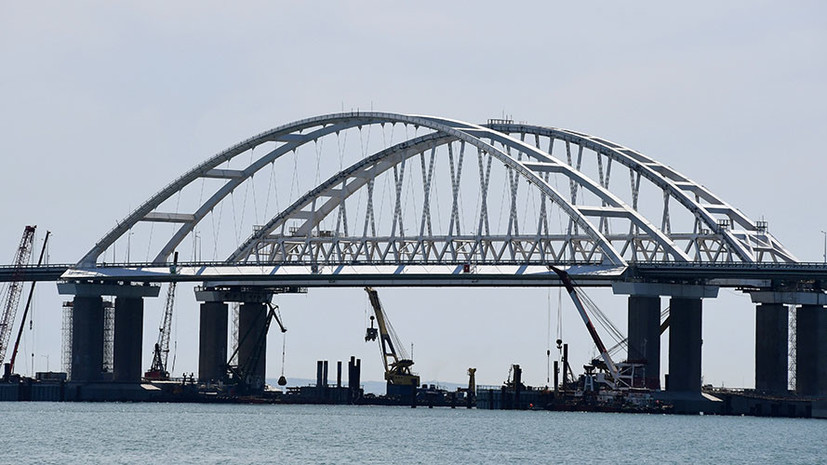 Турчинов рассказал о связанной с Крымским мостом опасности