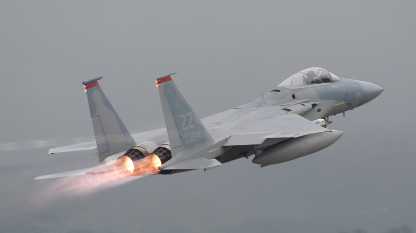 Эксперт прокомментировал падение американского самолёта F-15 в районе Окинавы 