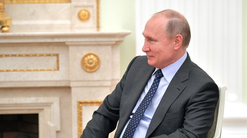 Путин обсудил с членами Совбеза России продление сделки ОПЕК+