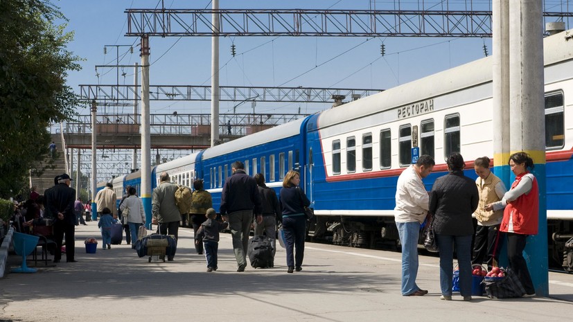 Один человек погиб при крушении поезда в Казахстане