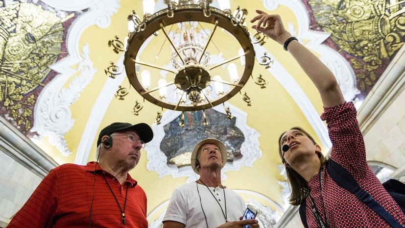 В Москве запустили чат-бот с бесплатными туристическими маршрутами