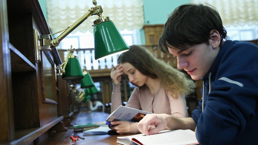 В Подмосковье откроют почти 900 летних читальных залов