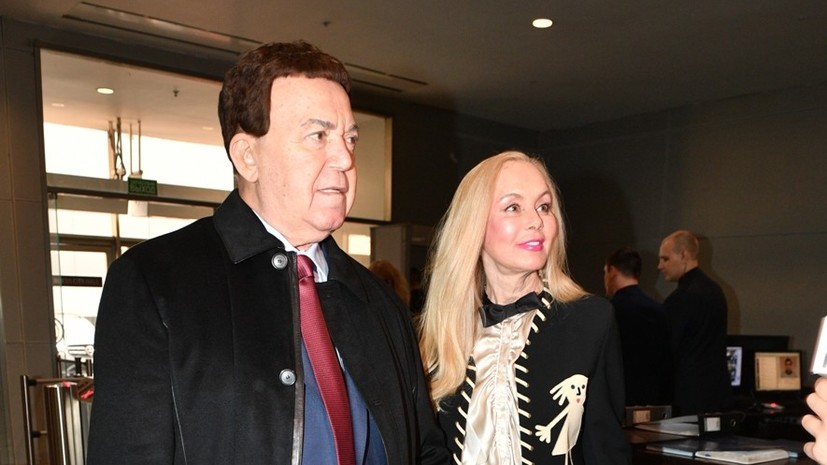 Супруга Кобзона рассказала о состоянии здоровья мужа