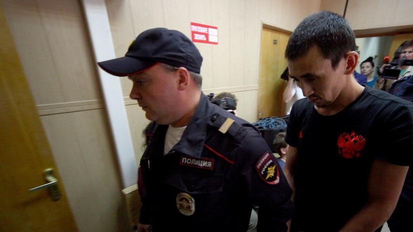 Суд в Москве арестовал допустившего наезд на пешеходов таксиста