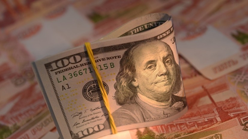  Валютное смещение: впервые с начала мая курс доллара США достиг 64 рублей