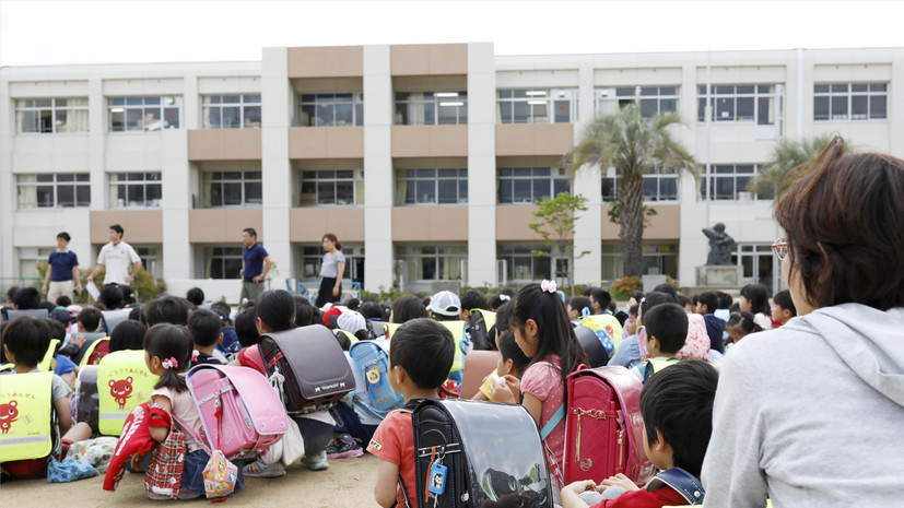 В Японии после землетрясения организована проверка шлакобетонных стен школ по всей стране