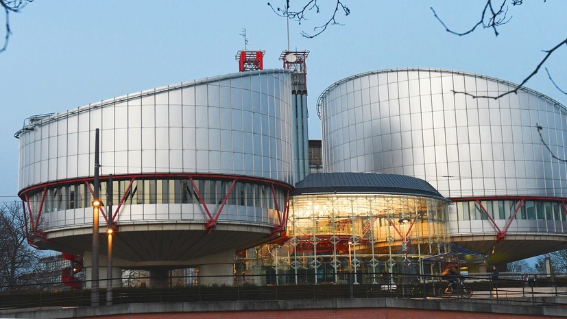 Адвокат: Страсбургский суд предложил Сенцову прекратить голодовку