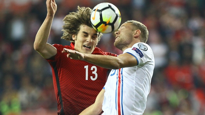 Защитник сборной Исландии рассказал о напутствии Валерия Карпина