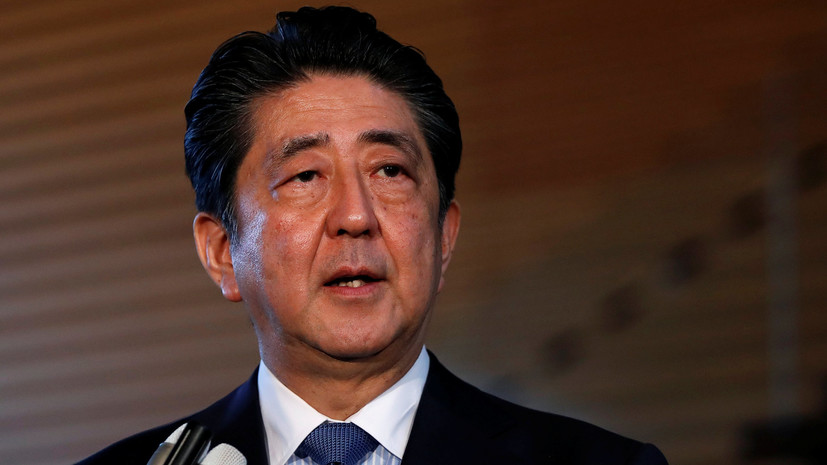 СМИ: Премьер-министр Японии впервые за 40 лет посетит Иран