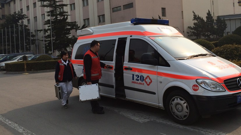 СМИ: В Китае восемь человек пострадали при нападении неизвестного с ножом