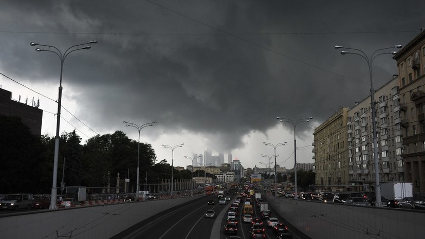В Москве 23 июня объявлен «жёлтый» уровень погодной опасности из-за ветра и грозы
