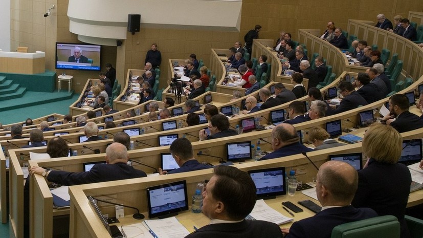 В Совфеде прокомментировали решение трибунала  в Донбассе по Порошенко