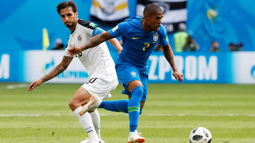 Футболист сборной Бразилии Коста пропустит матч с Сербией на ЧМ-2018 из-за травмы