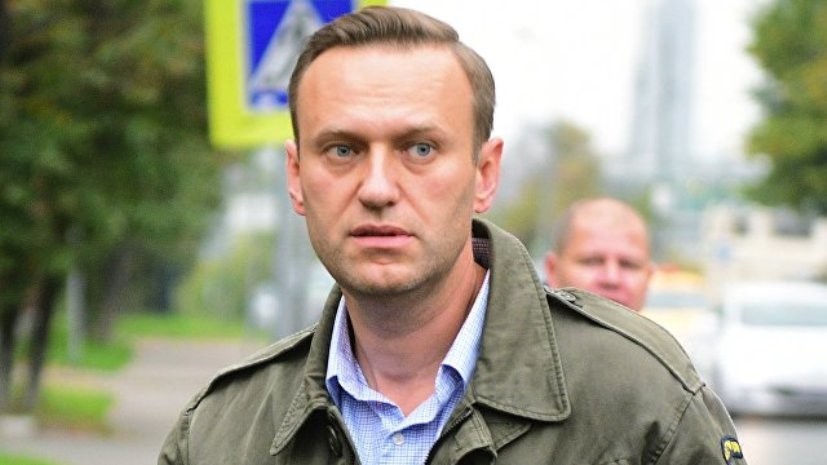 Суд продлил Навальному испытательный срок на год по делу «Кировлеса»