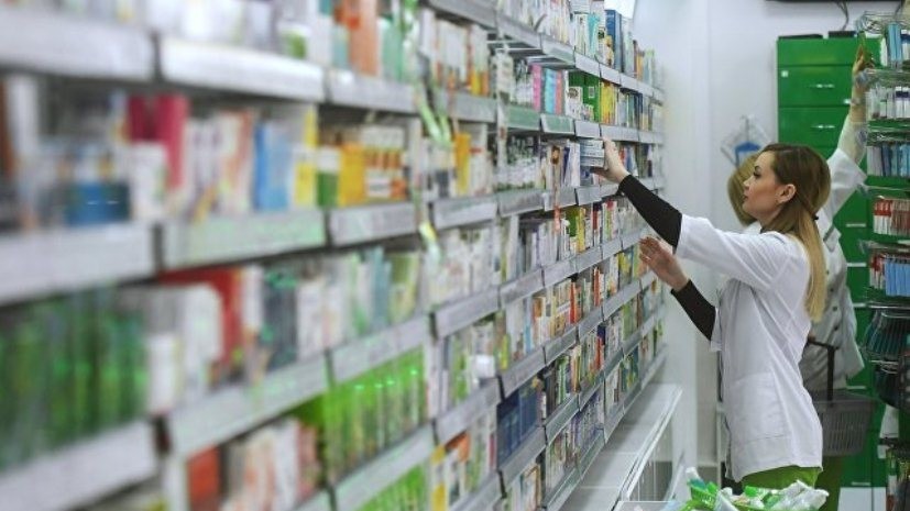 СМИ: Правительство отказалось от идеи продажи лекарств в магазинах