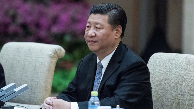 Си Цзиньпин заявил главе Пентагона, что Китай не уступит свои территории