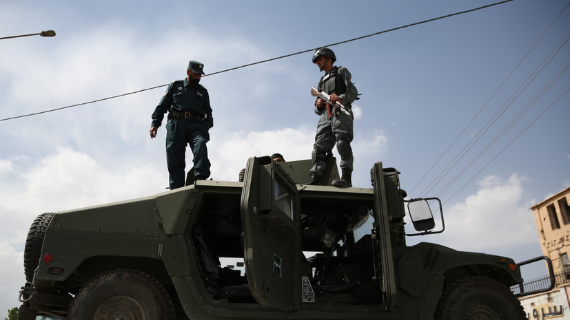 При взрыве на востоке Афганистана погибли 12 человек