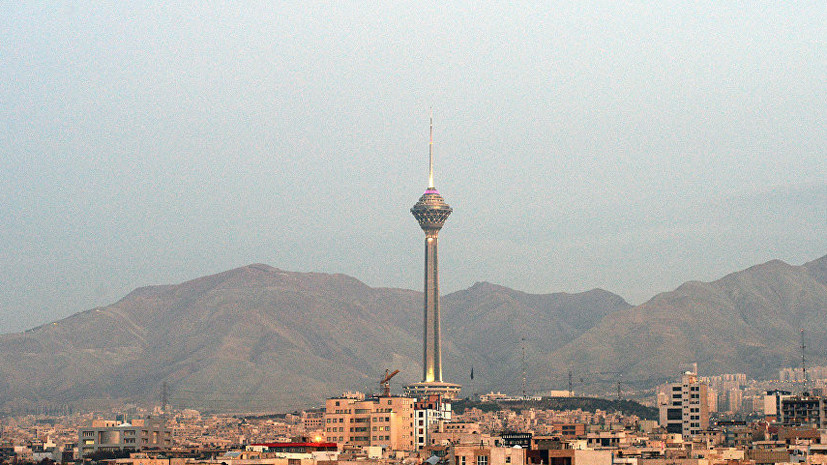 В Иране заявили о прибытии в Персидский залив корабля США с химическими веществами