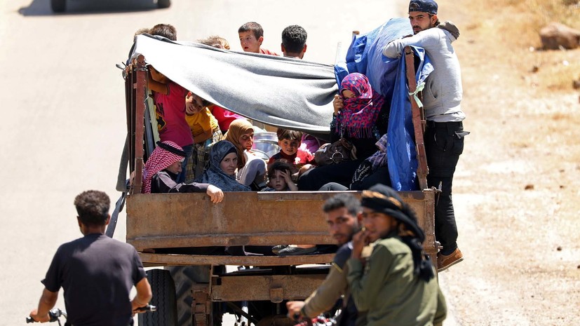 Более пяти тысяч мирных жителей выведены за сутки из южной зоны деэскалации в Сирии