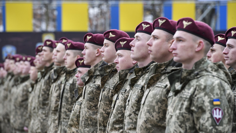 В Генштабе Украины объяснили решение о декоммунизации в армии