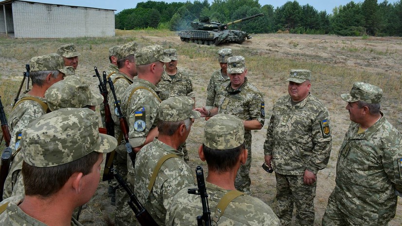 В рамках общей тенденции: как Киев собирается «декоммунизировать» вооружённые силы