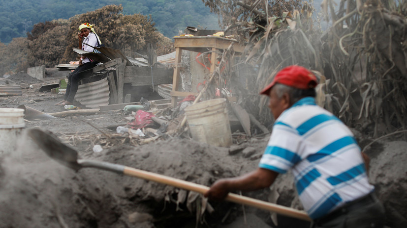 Число пропавших без вести после извержения вулкана в Гватемале достигло 332 человек