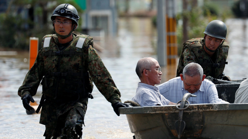 Число погибших из-за ливневых дождей в Японии увеличилось до 85 человек