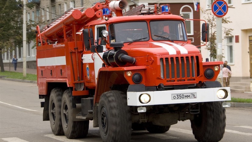 В Краснодаре эвакуировали людей из жилого дома из-за пожара