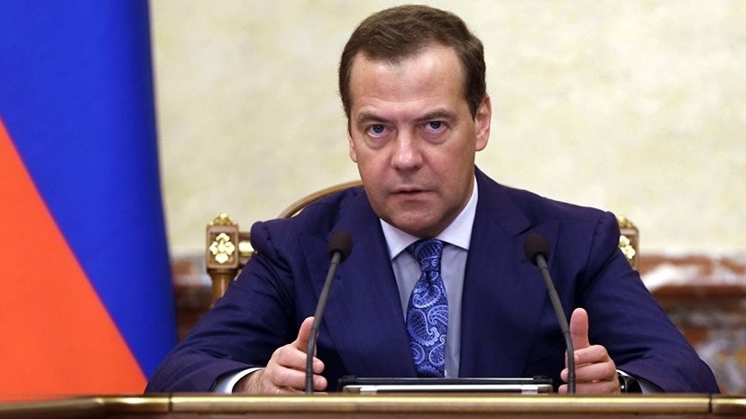 Медведев сообщил, что более 3 млн туристов посетили города ЧМ-2018