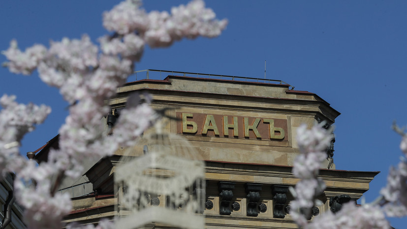 Правительство России утвердило перечень банков для открытия спецсчетов при госзакупках