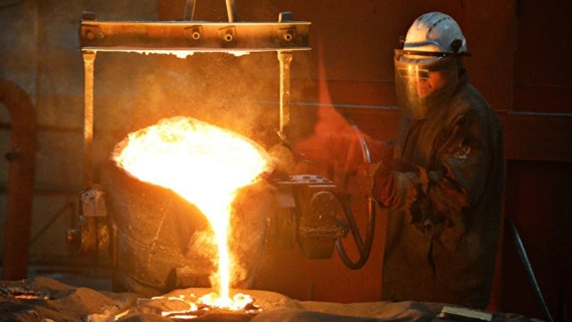 ЕК вводит временные защитные меры в отношении импорта стальной продукции