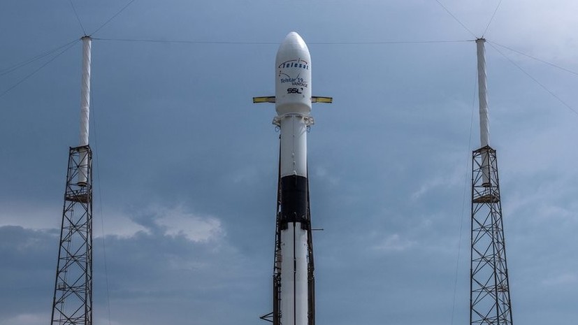 Falcon 9 успешно вывела на орбиту канадский спутник