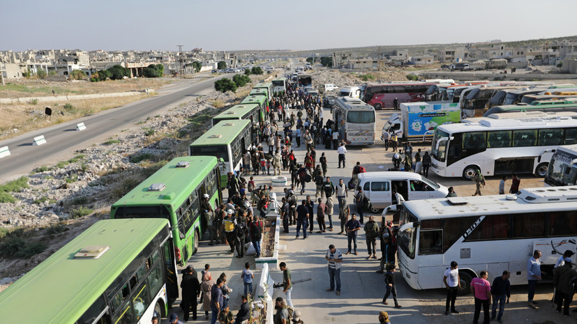 Более 300 сирийцев покинули юго-западную зону деэскалации за сутки