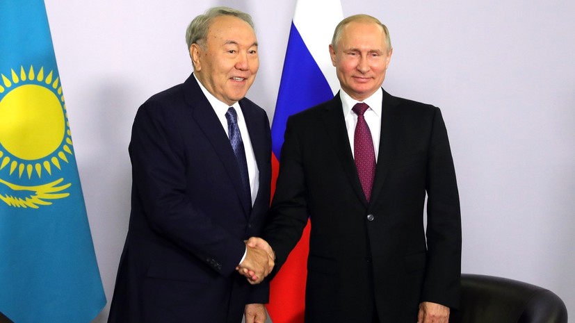Путин и Назарбаев обсудили подготовку к Каспийскому саммиту