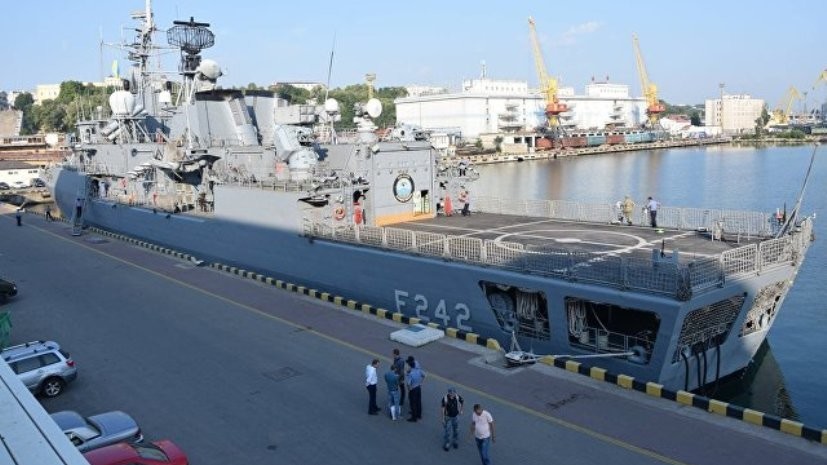 Эксперт прокомментировал прибытие кораблей военно-морской группы НАТО в Одесский порт