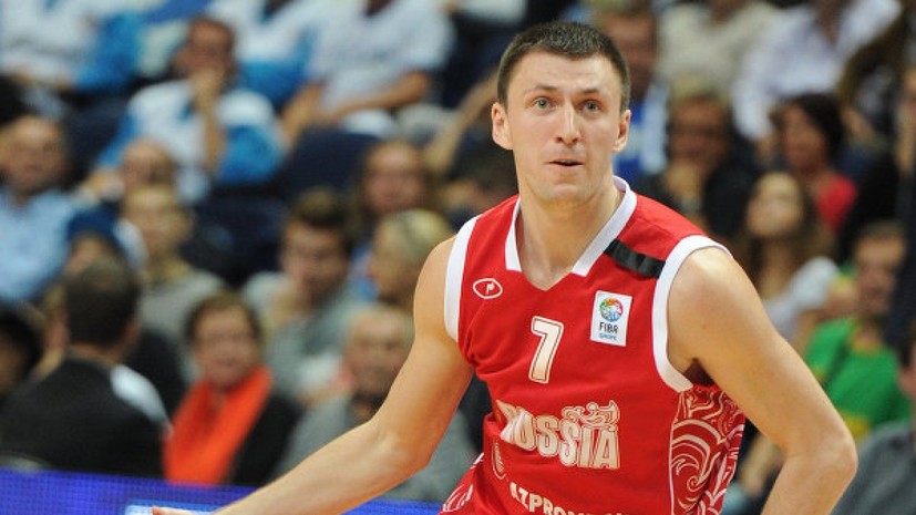Клуб «Локомотив-Кубань» официально объявил о подписании контракта с баскетболистом Фридзоном