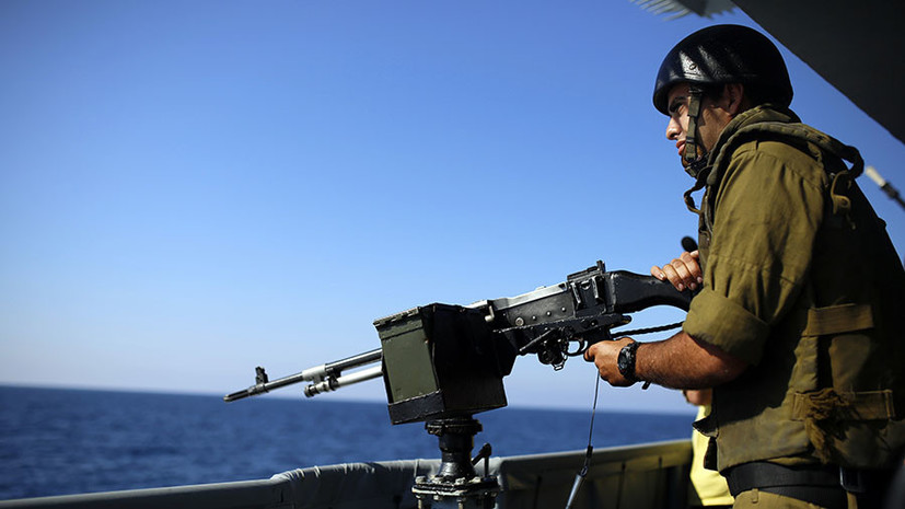 СМИ: Военные Израиля перехватили судно, шедшее на прорыв блокады сектора Газа