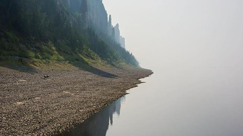 В Минприроды Якутии прокомментировали сообщения об окрашивании водоёма в бирюзовый цвет