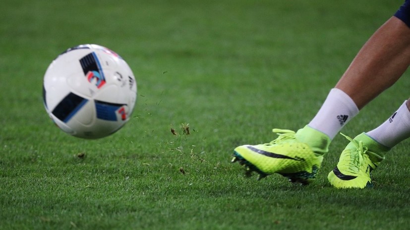 Американские учёные утверждают, что занятия футболом опасны для женского мозга