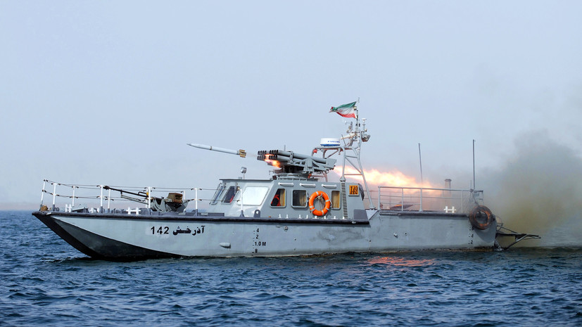 Зачем Иран проводит военные учения в Персидском заливе