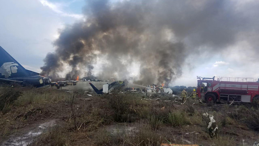 Один из пассажиров потерпевшего крушение в Мексике самолёта подал в суд на авиакомпанию