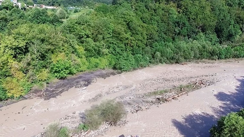 В Сочи обнаружено тело девочки, унесённой течением реки