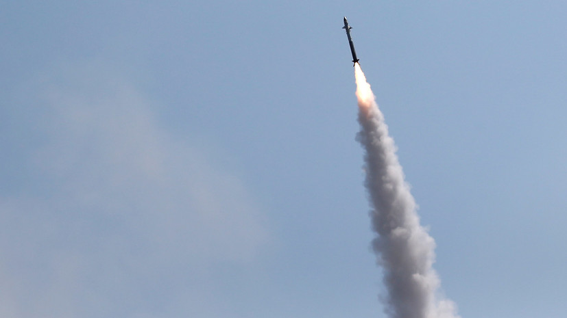 В Израиле заявили, что из сектора Газа запустили ракету в сторону крупного города страны