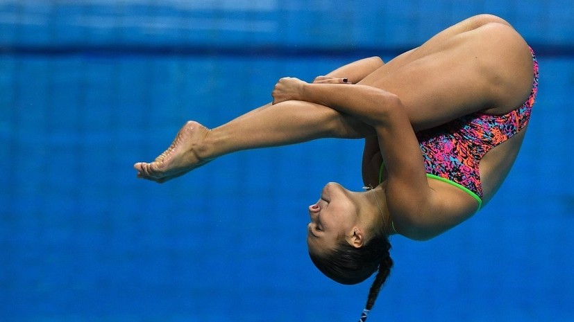 Полякова стала чемпионкой Европы по прыжкам в воду с метрового трамплина