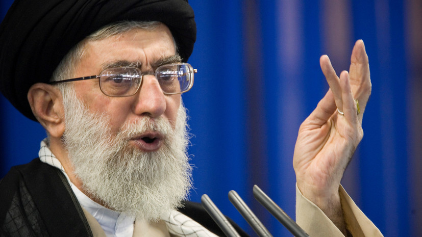 Верховный лидер Ирана призвал к действиям для противостояния экономической войне в стране