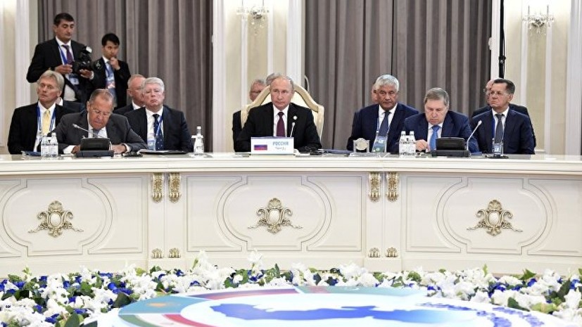 Назарбаев назвал итоговый документ саммита в Казахстане конституцией Каспийского моря