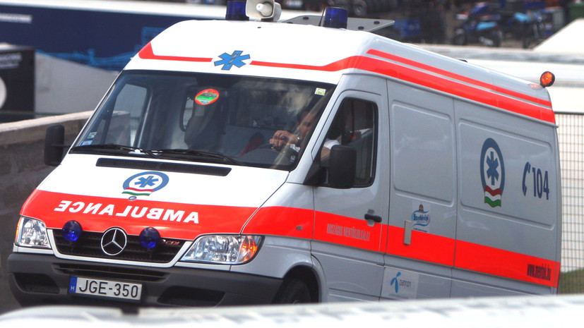 СМИ: В Венгрии в ДТП с автобусом пострадали 13 граждан Украины