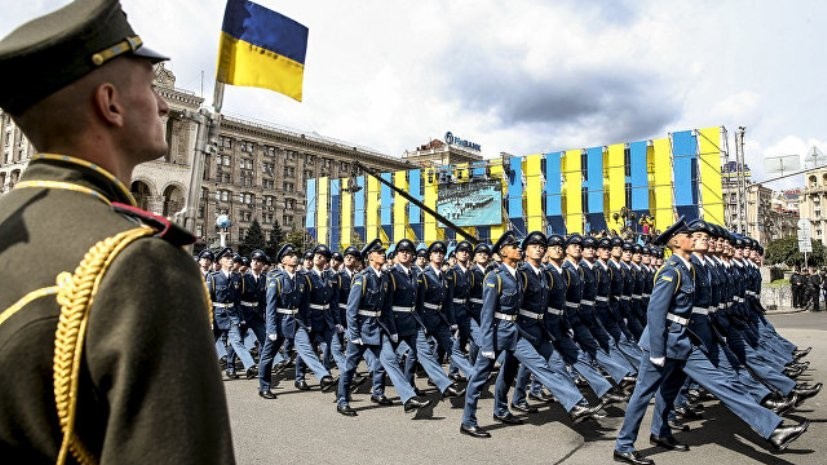 Политолог объяснил критику депутатом Рады лозунга «Слава Украине!»
