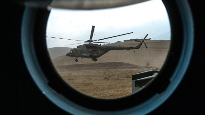 На борту совершившего жёсткую посадку в Таджикистане вертолёта находились 13 россиян