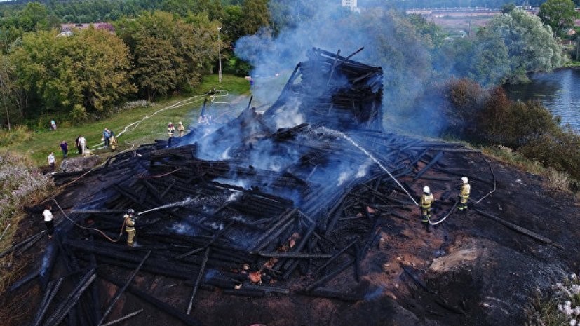 Эксперты оценили шансы восстановления деталей интерьера сгоревшей в Карелии церкви